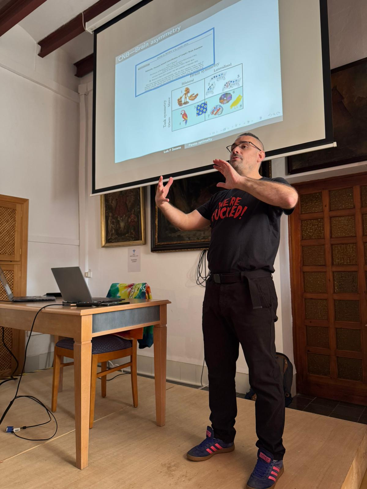 Talk of the keynote speaker Luis Seoane