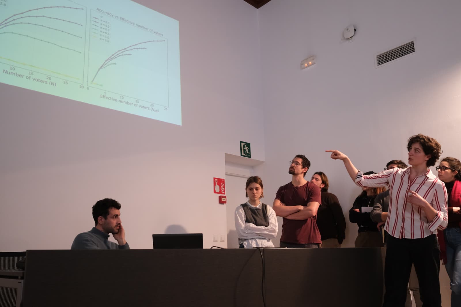 Presentation of the project Centralized collective decision-making in nest-hunting ants...
